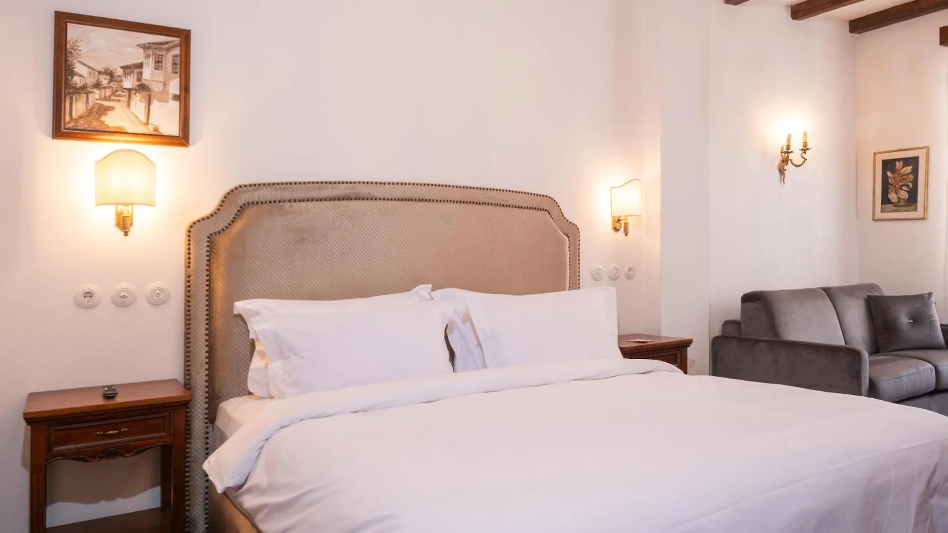 Vila Ebel Hotel Pool & Spa 科尔察