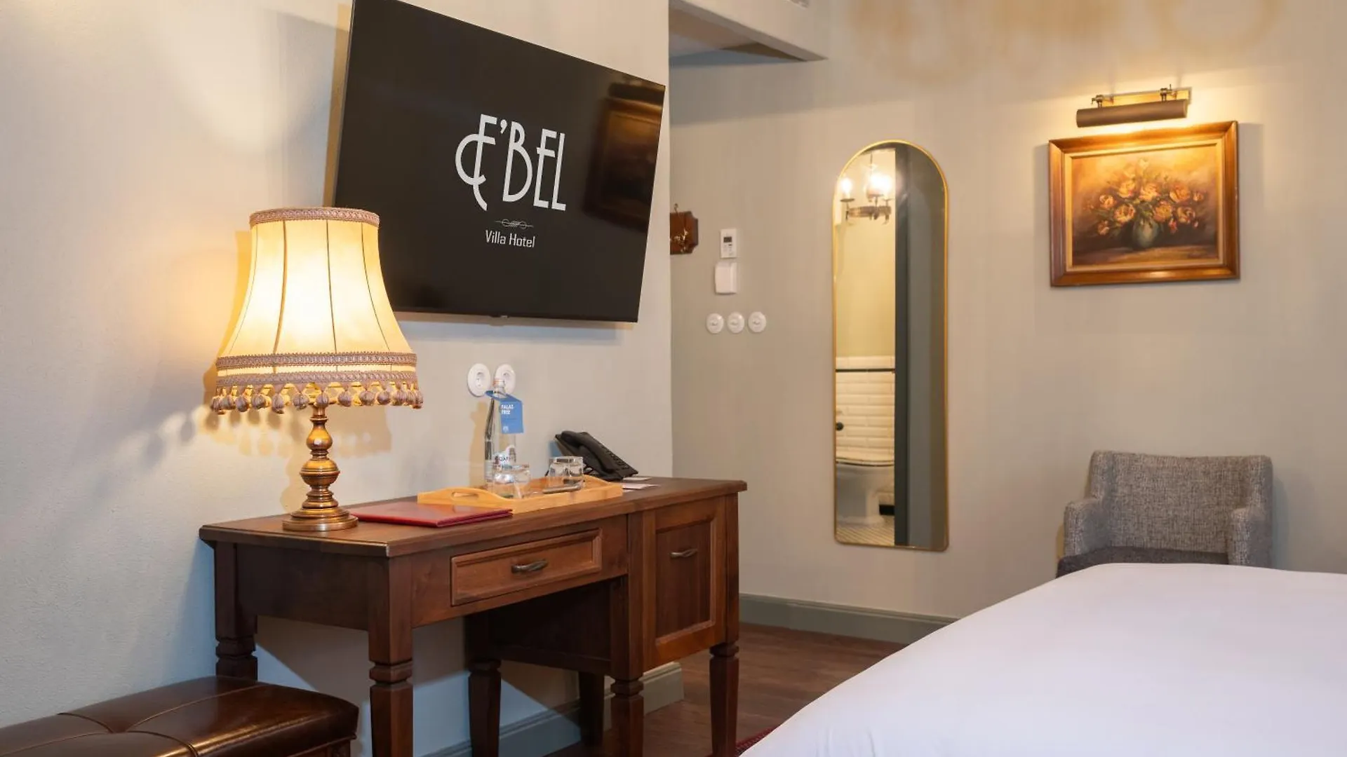Vila Ebel Hotel Pool & Spa Korce 5*,