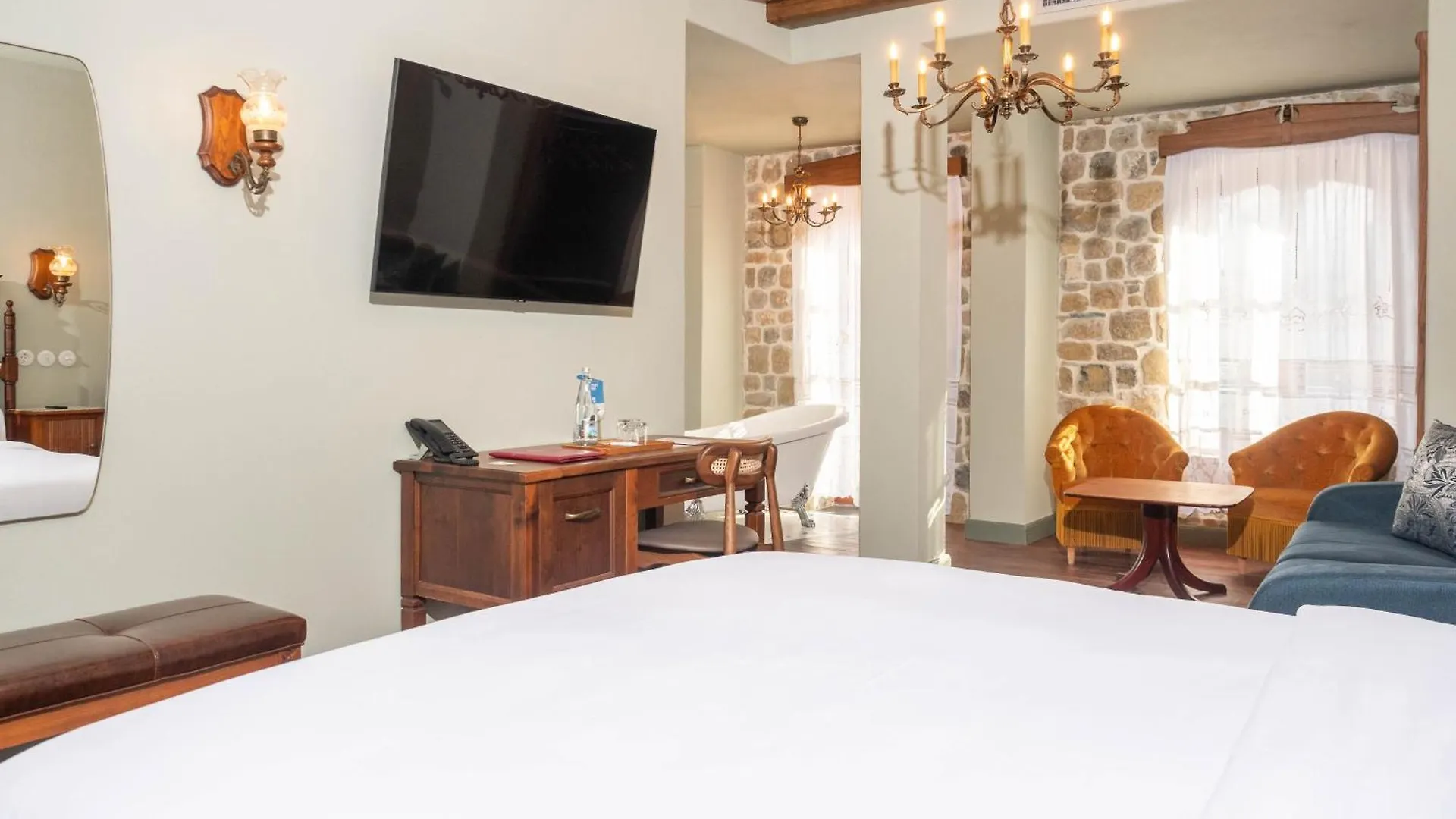 Vila Ebel Hotel Pool & Spa Korce Albanien