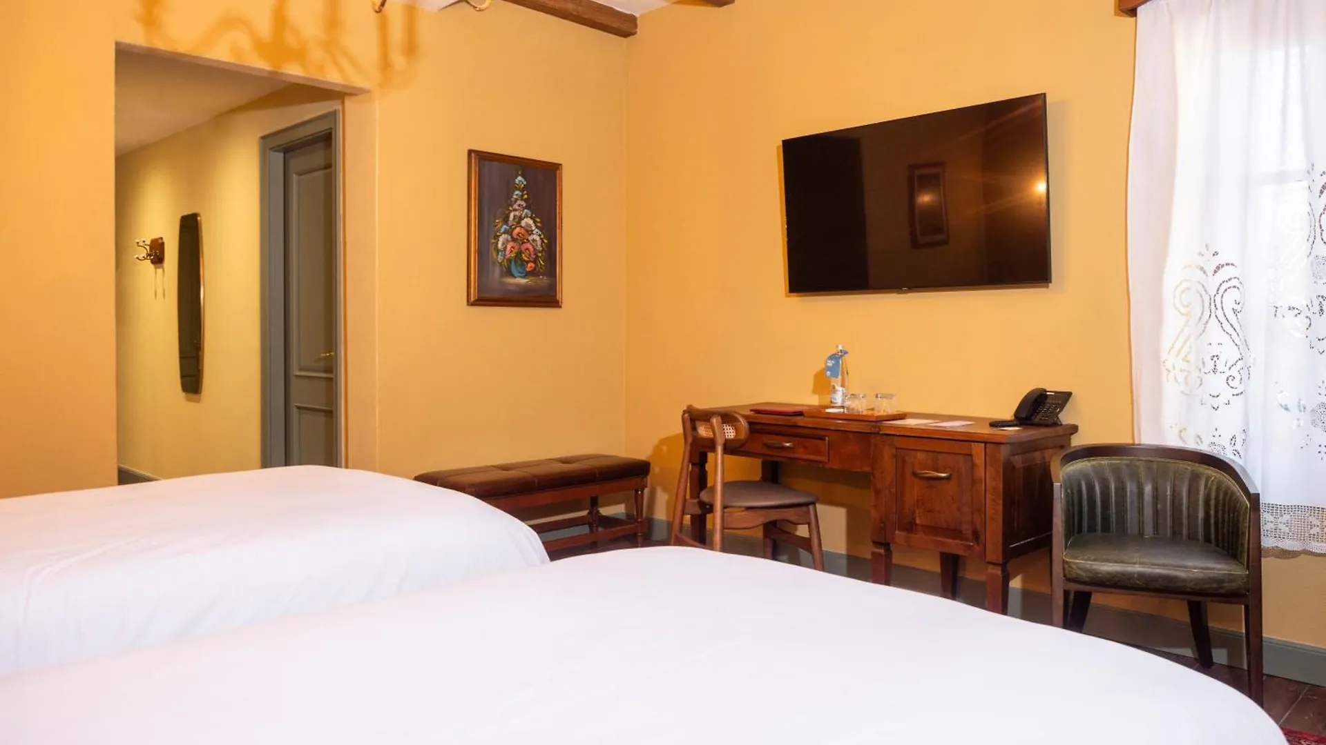 Vila Ebel Hotel Pool & Spa Korce 5*,  Albania